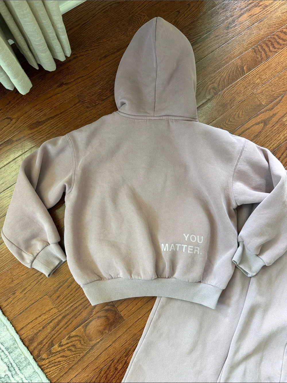 Comfrt mauve colored Hoodie & Jogger Set - Casual Matching Set. Size medium 8/10